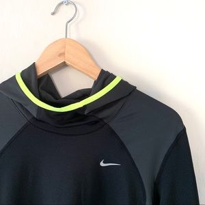 Nike Dri-FIT Pullover Hoodie